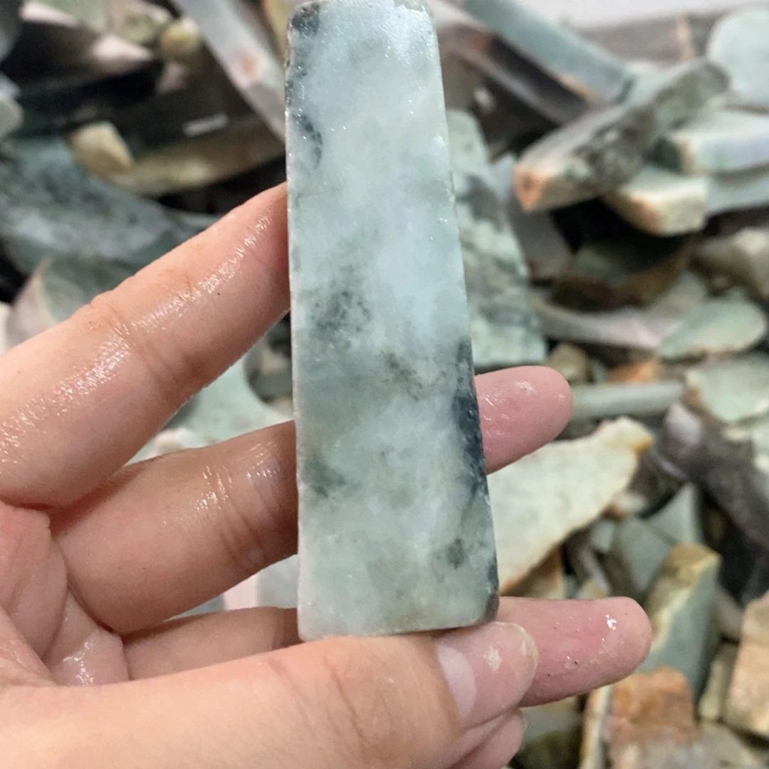 翡翠未镶嵌颈饰天然翡翠