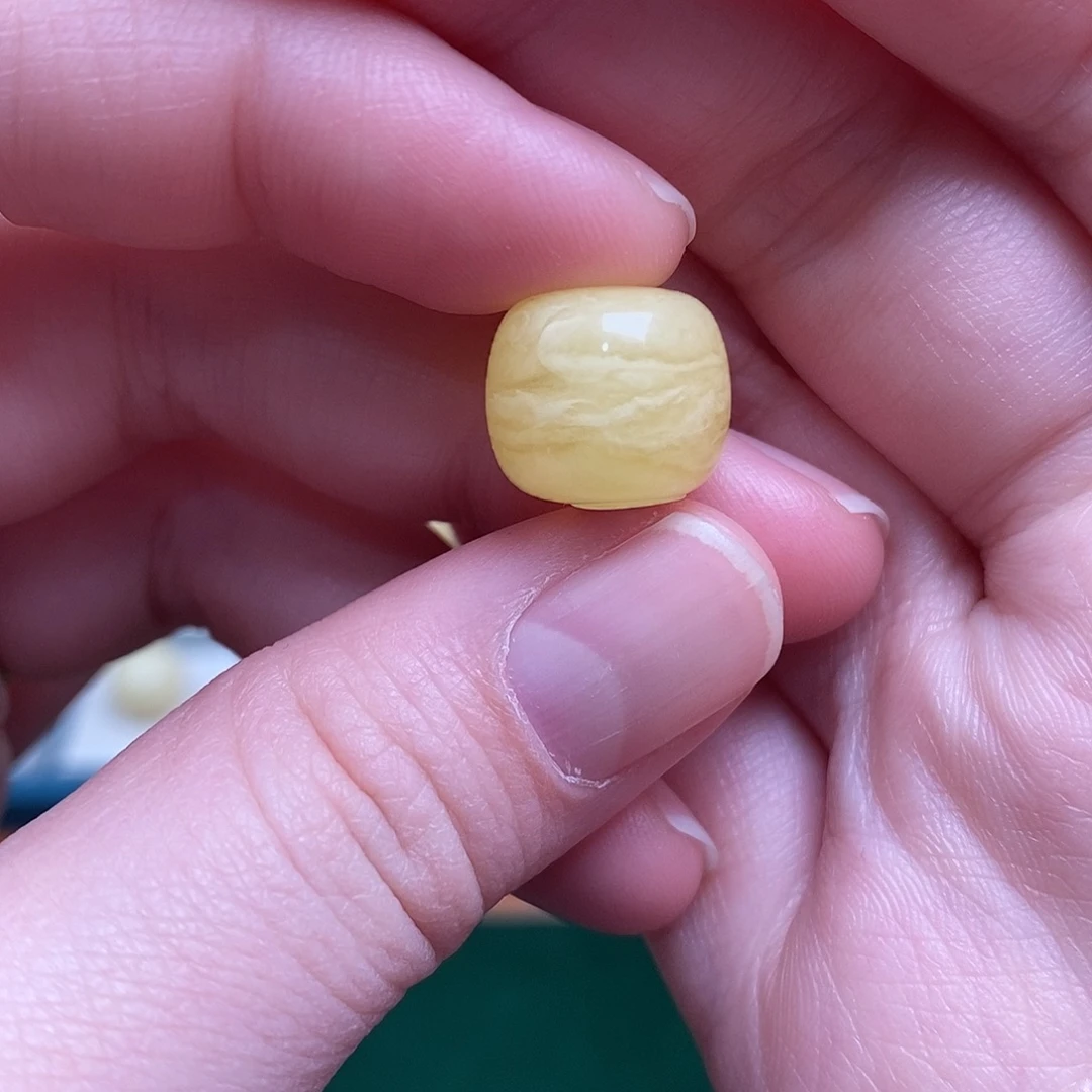 蜜蜡未镶嵌珠宝奇石12.7✖️11.4