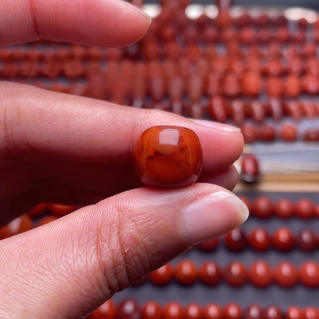 南红玛瑙未镶嵌其他W13.8瓦西双色满肉老型珠