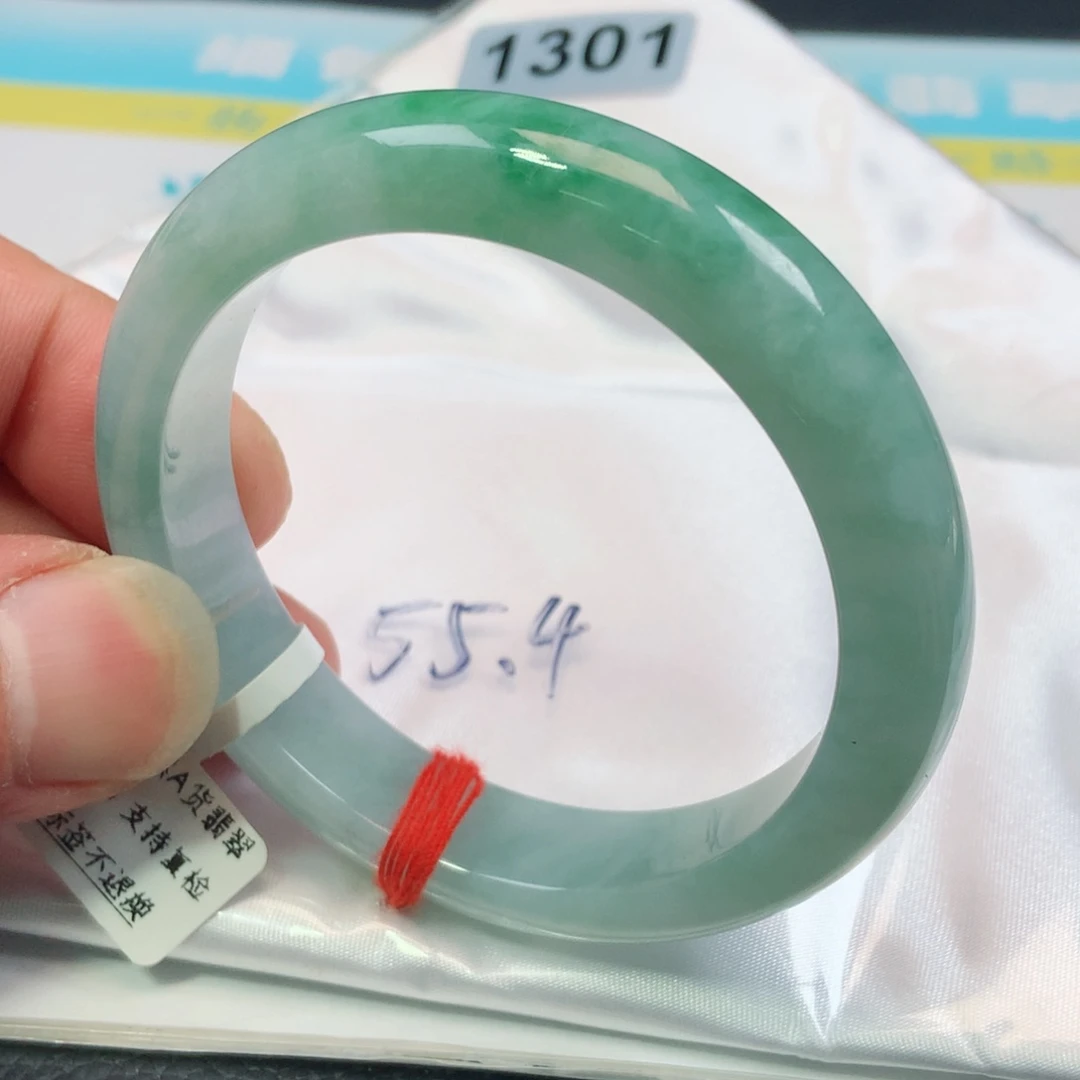 未镶嵌手镯（开口镯）翡翠1301号