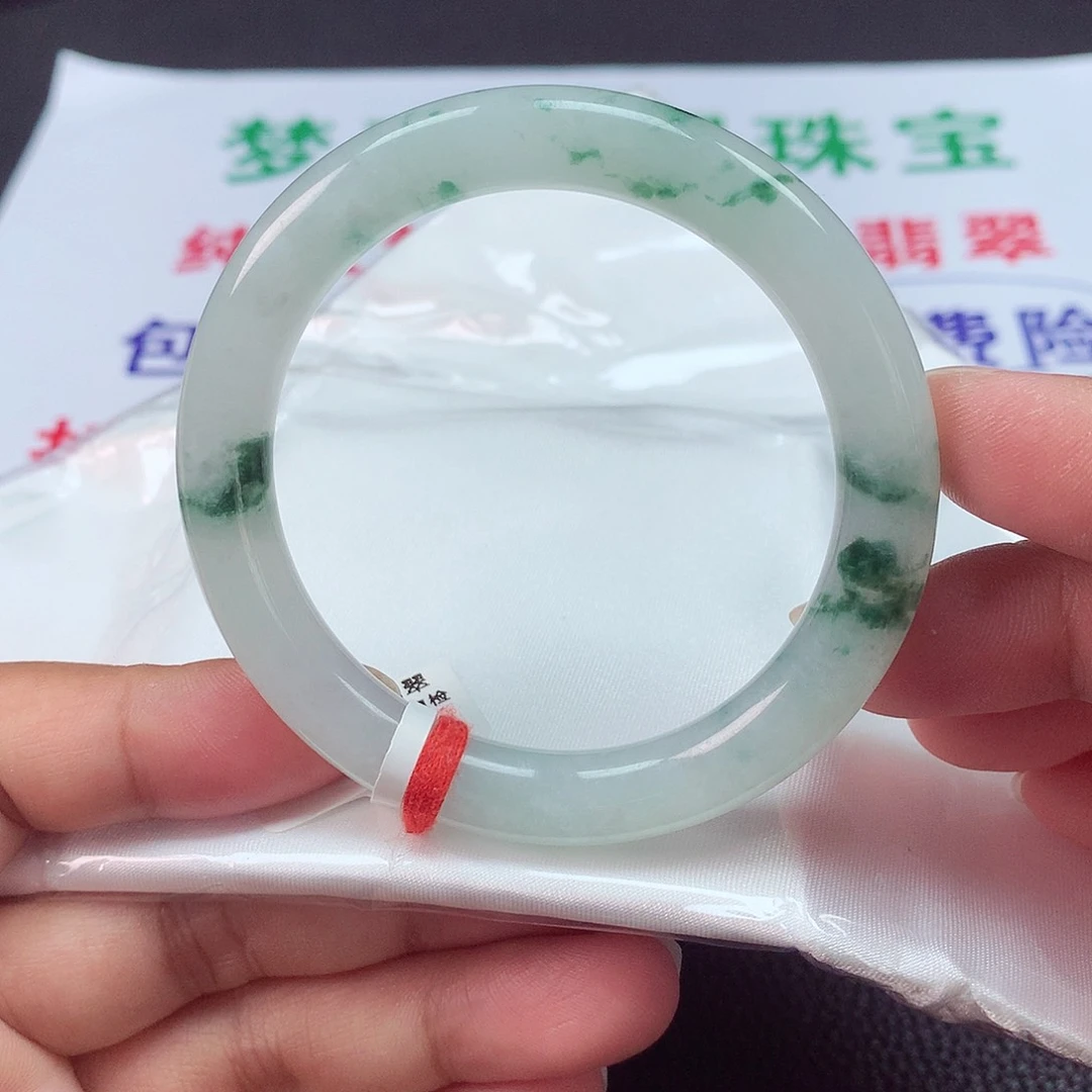翡翠手镯未镶嵌天然缅甸A货翡翠手镯