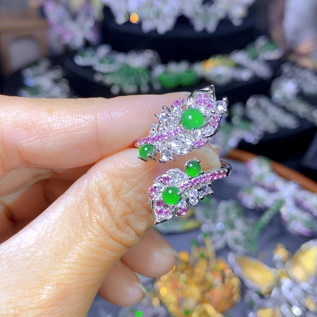 翡翠颈饰银S925镶嵌天然翡翠