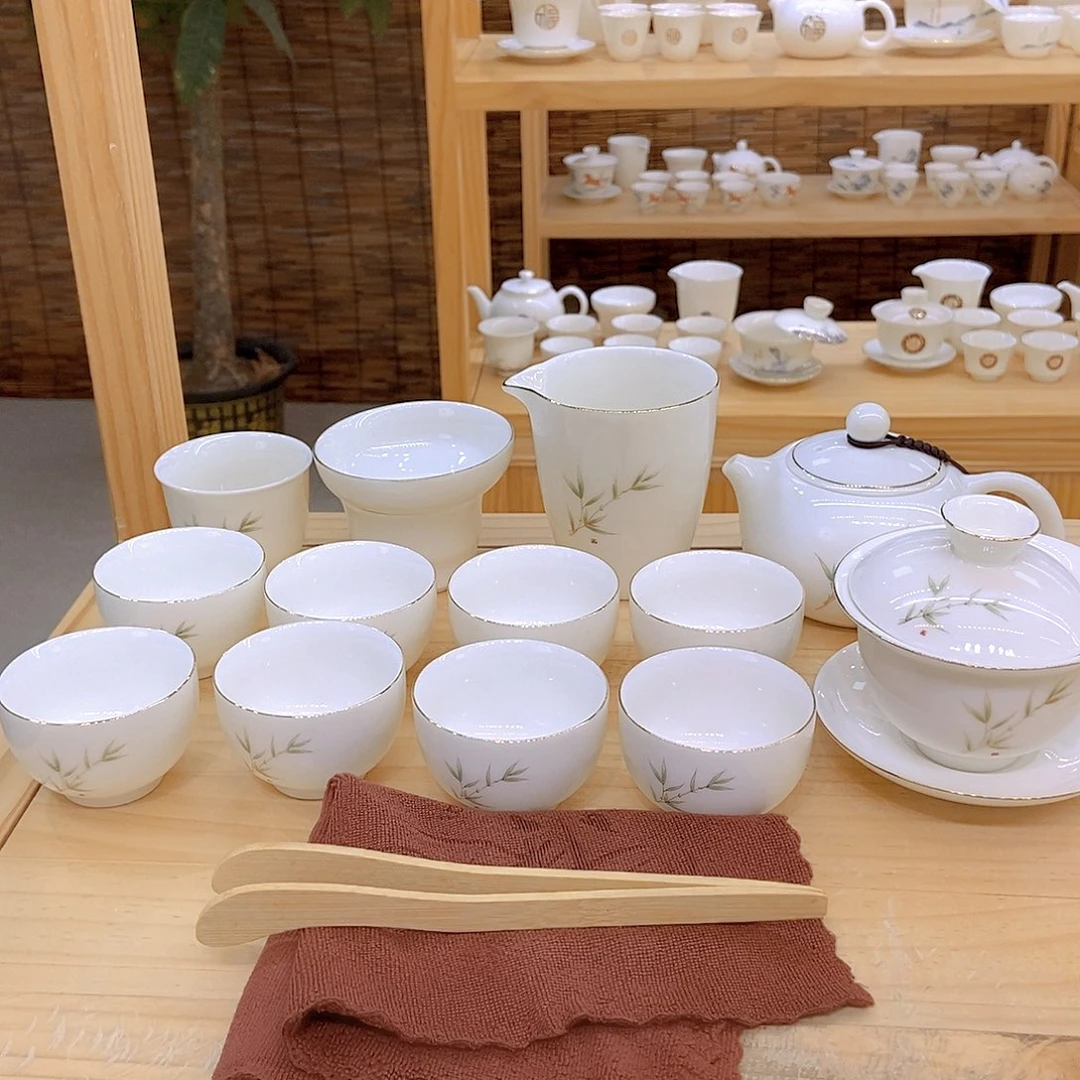 羊脂玉瓷茶具套装