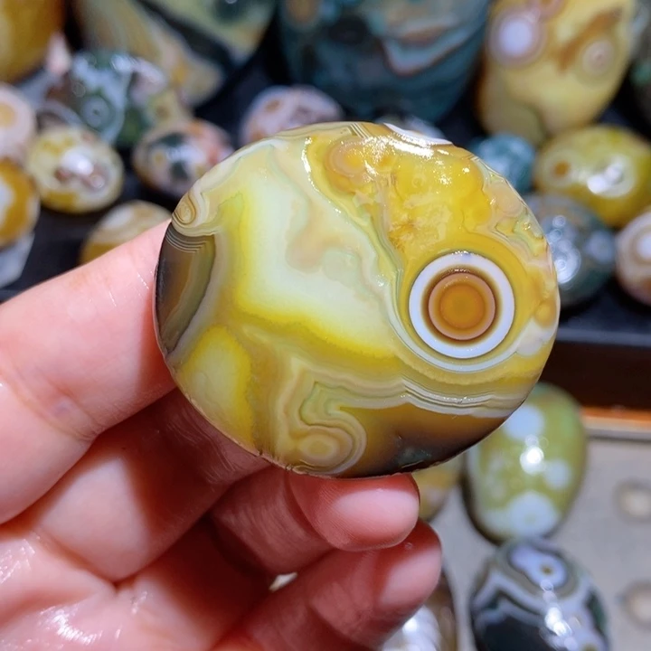 未镶嵌玛瑙/玉髓珠宝半成品64