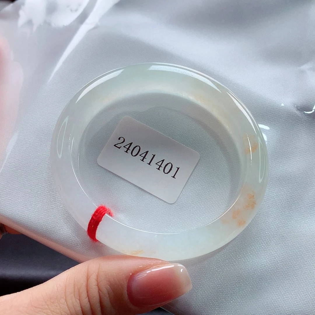 未镶嵌手镯（贵妃镯）翡翠缅甸天然a货翡翠