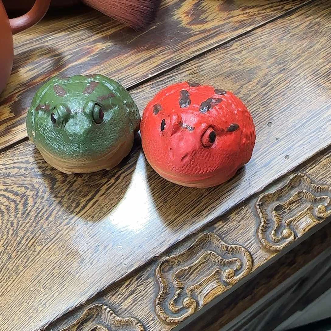 紫砂茶壶青蛙一对