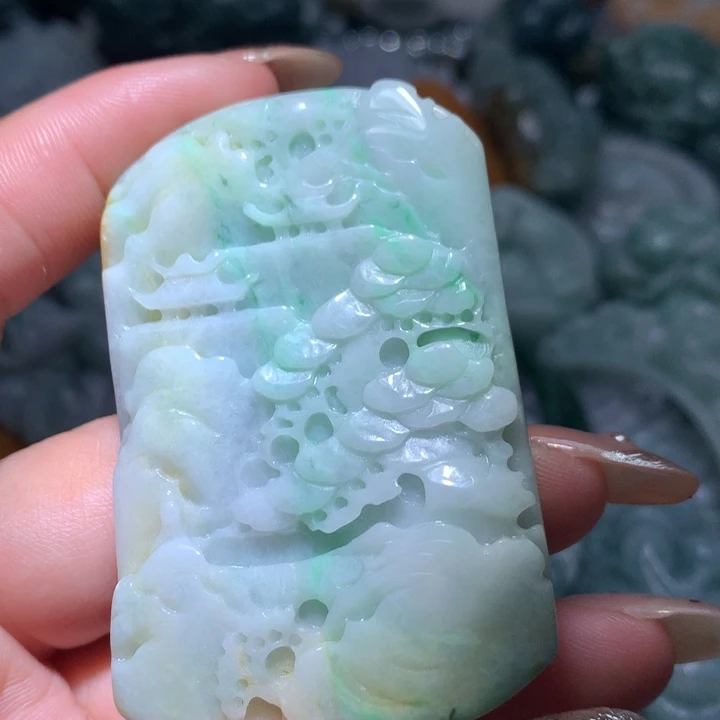 翡翠未镶嵌颈饰保真天然A货翡翠