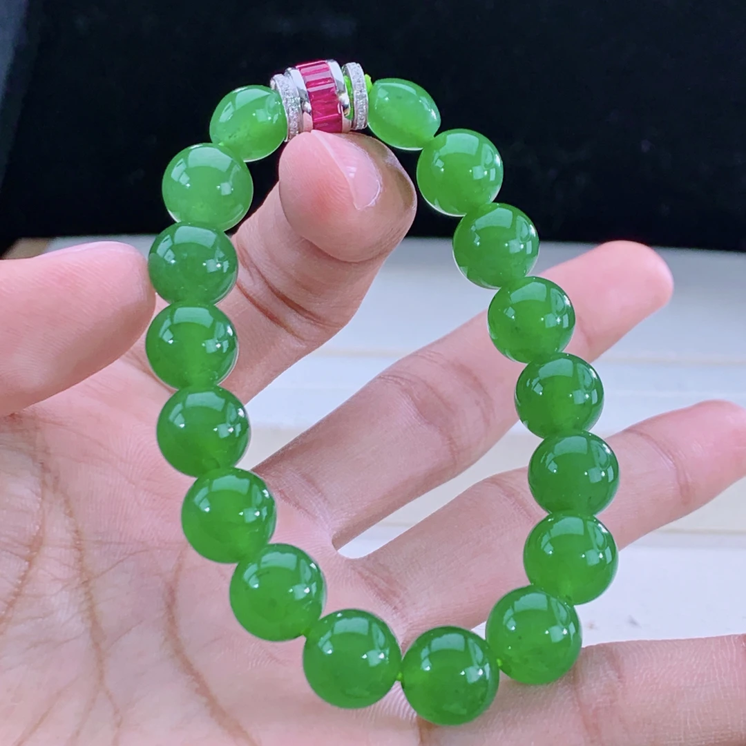 色标级阳绿珠珠一缅甸天然翡翠A货玻璃种帝王绿手串