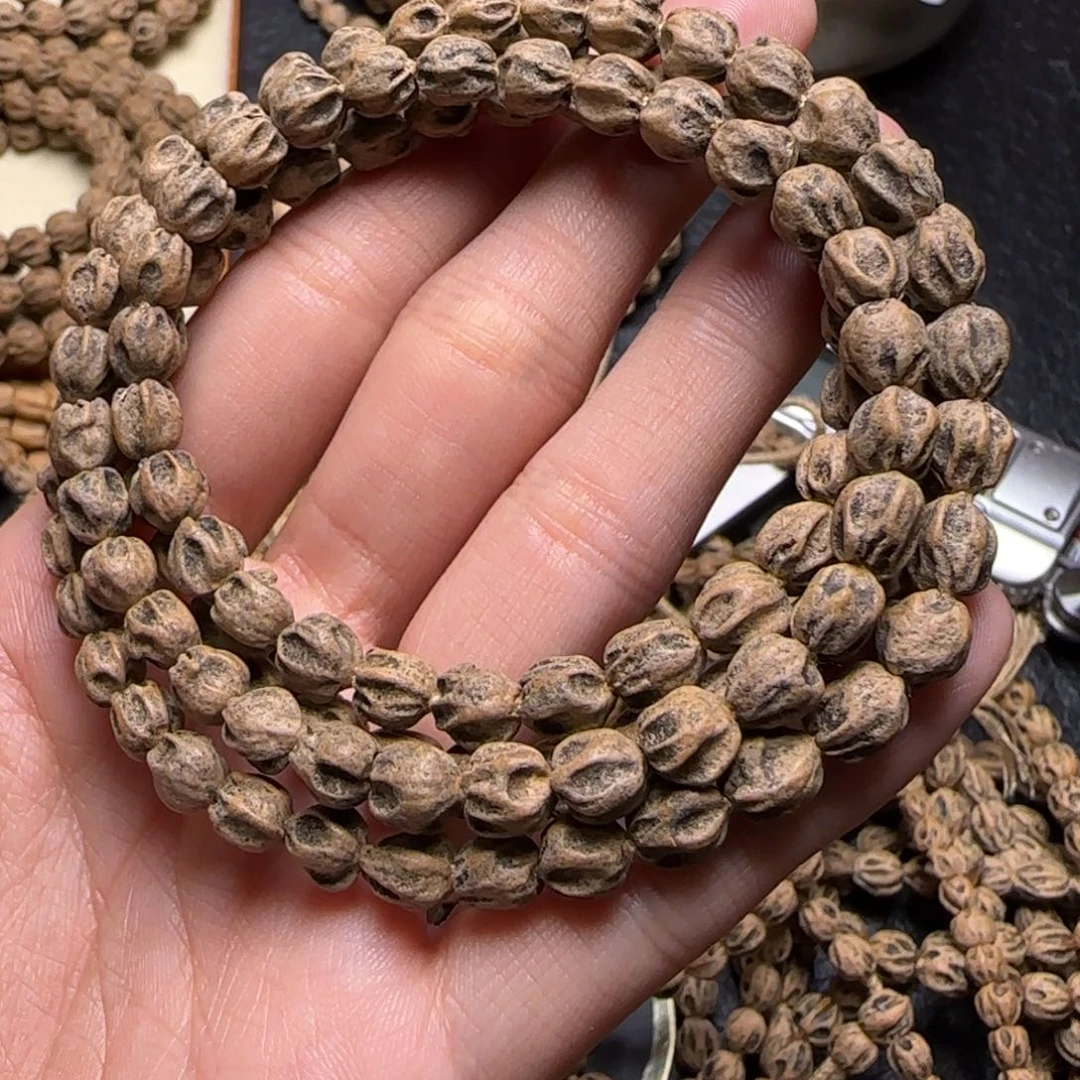 五***金吊坠柏香籽/百香籽