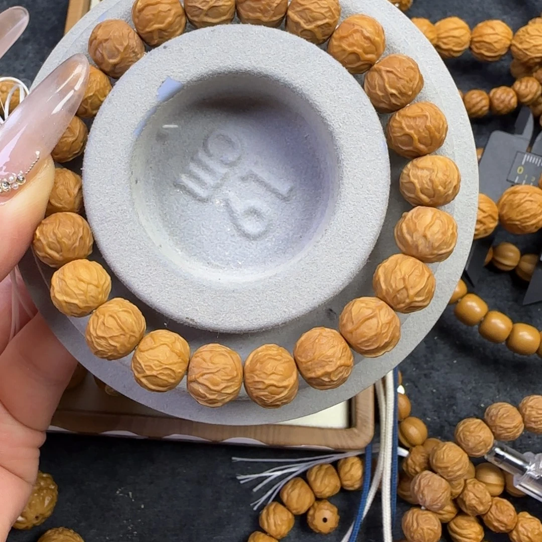 重***朽11毒液原皮原色单圈手串