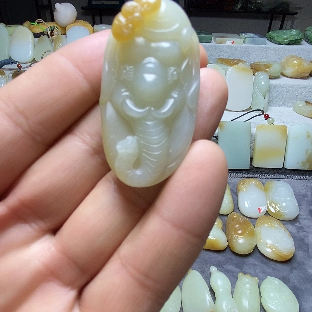 和田玉未镶嵌吊坠(不含链)