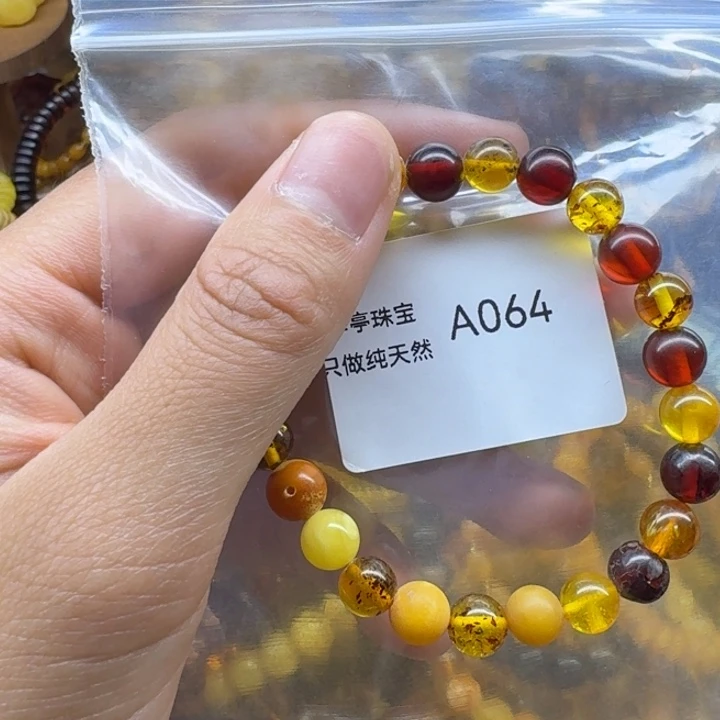 琥珀未镶嵌珠宝奇石