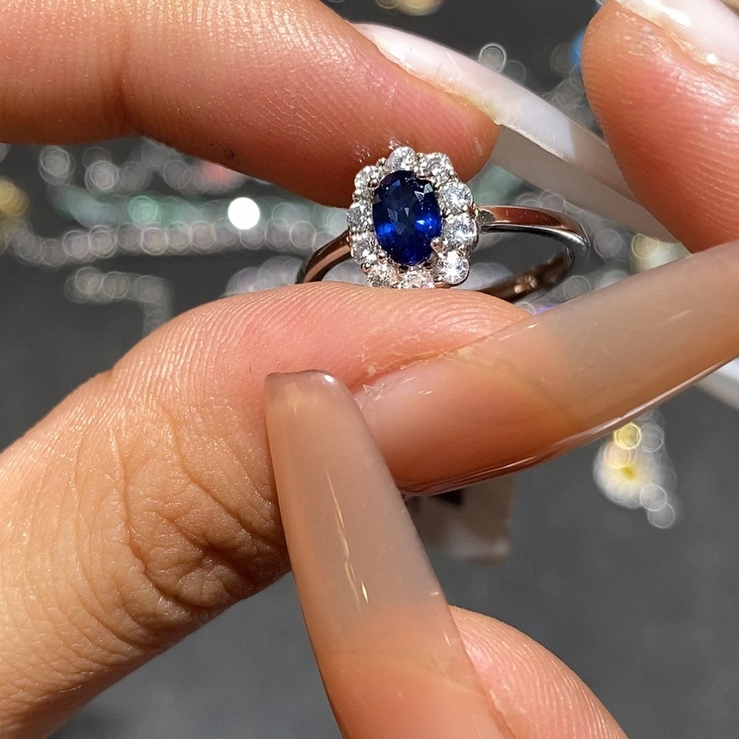 颈饰银S925镶嵌蓝宝石