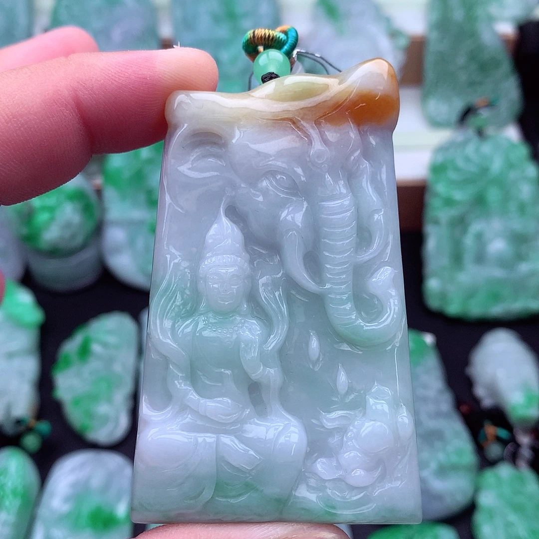 吊坠(不含链)未镶嵌翡翠