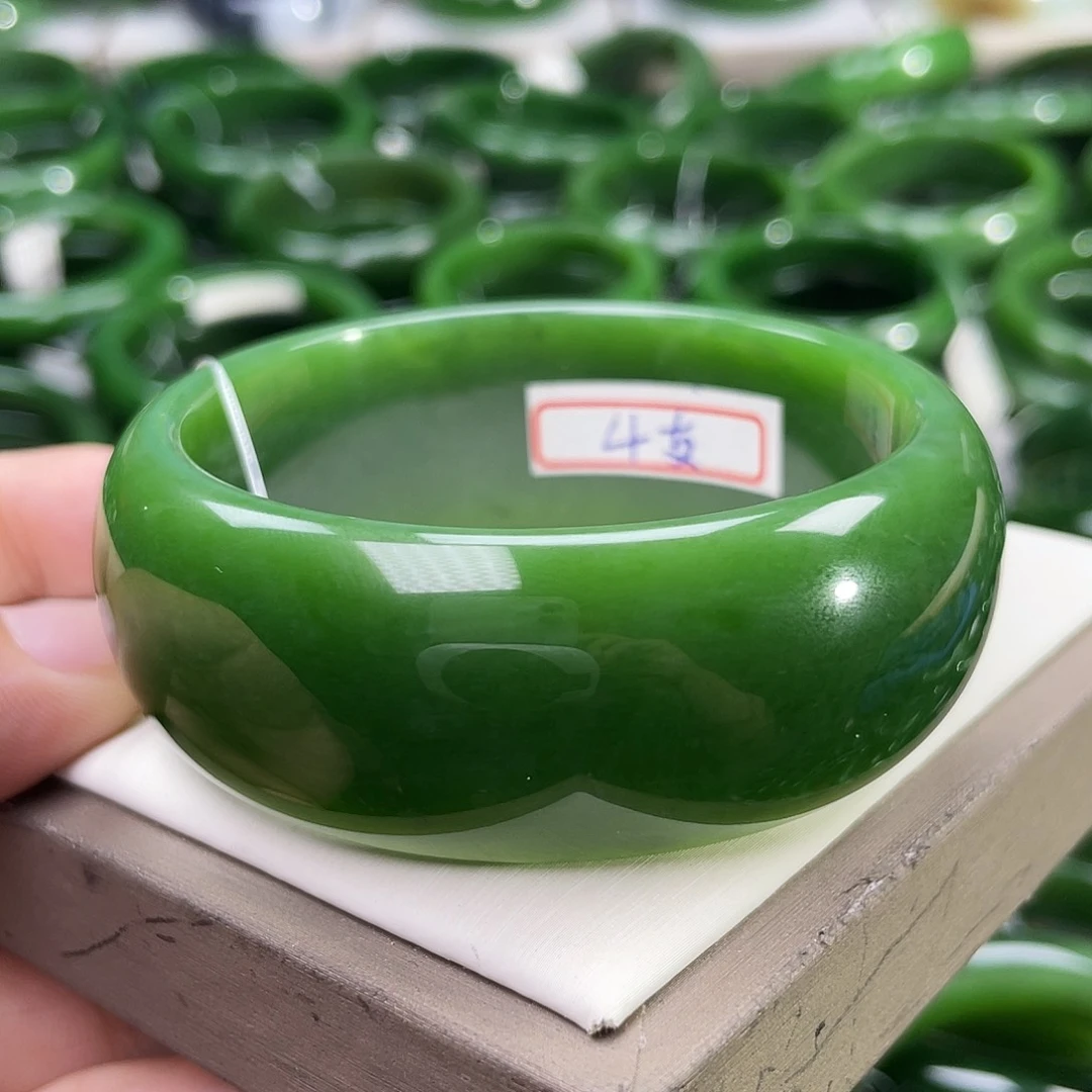 未镶嵌手镯和田玉（碧玉）