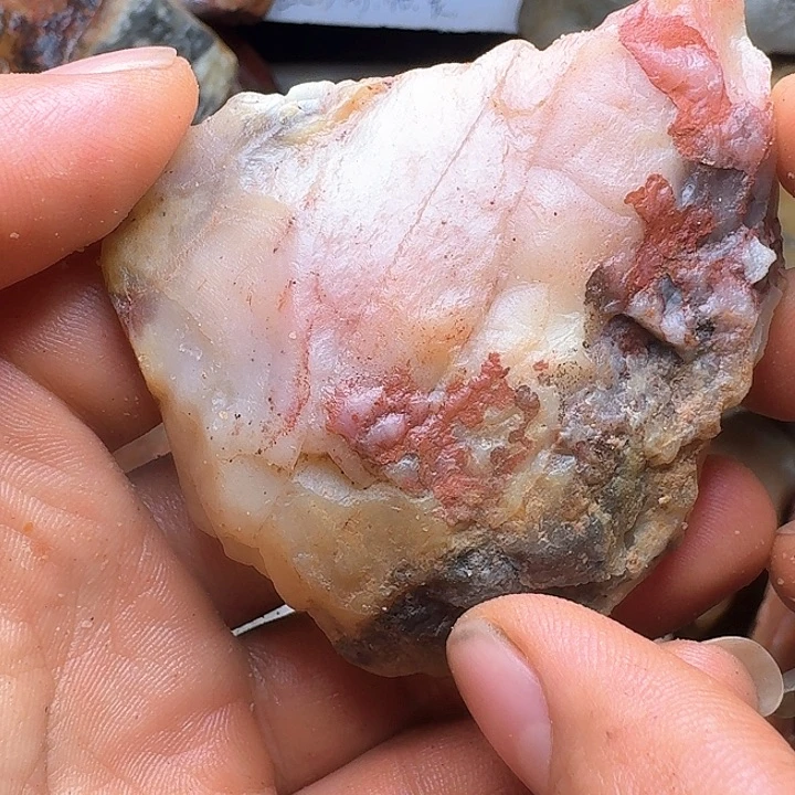 寿山石吸**人寿山石的价格