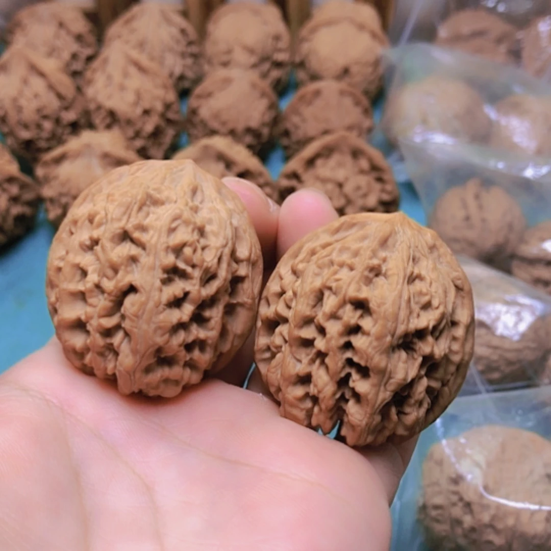 【闪购商品】摆件核桃37.5野牛有修