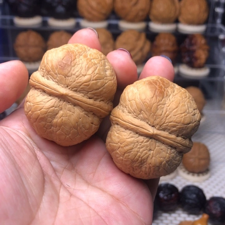 文玩核桃把件50萌萌包42+