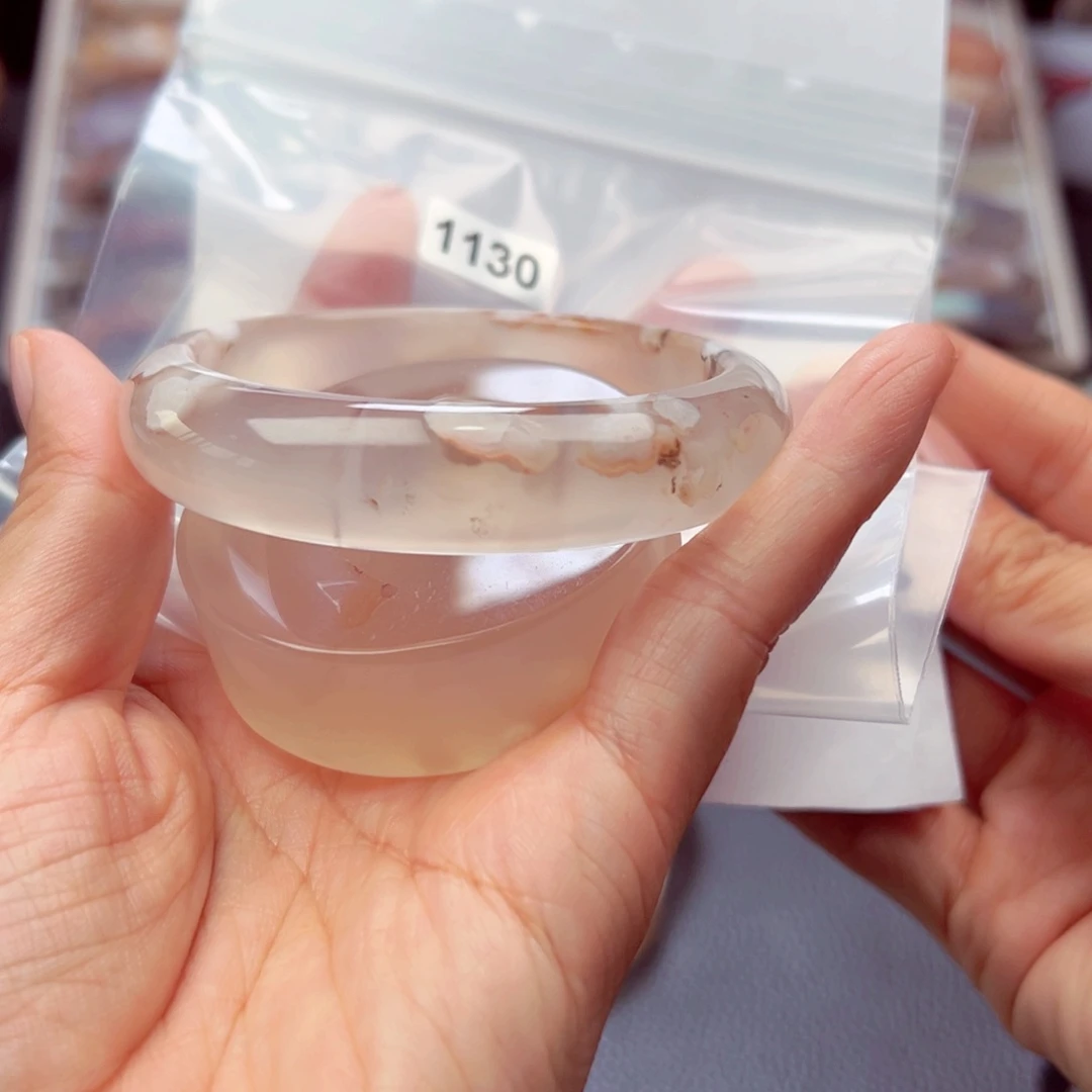 未镶嵌手镯玛瑙/玉髓带***艺