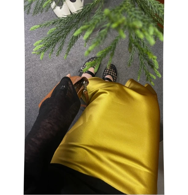 “柠檬”福福出醋酸显瘦半裙松紧腰