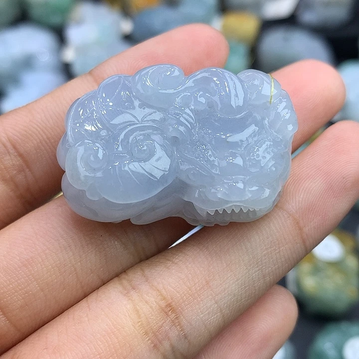 翡翠未镶嵌颈饰天然缅甸翡翠