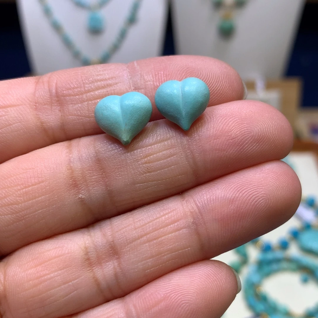 绿松石18K金镶嵌耳钉