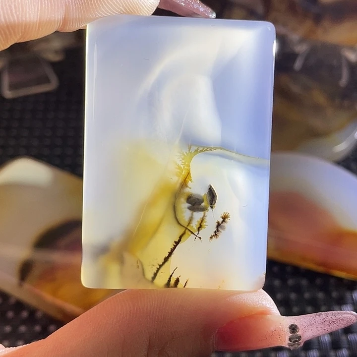 啊***谦玛瑙/玉髓未镶嵌颈饰