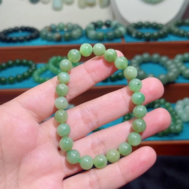 和田玉未镶嵌手链卡8