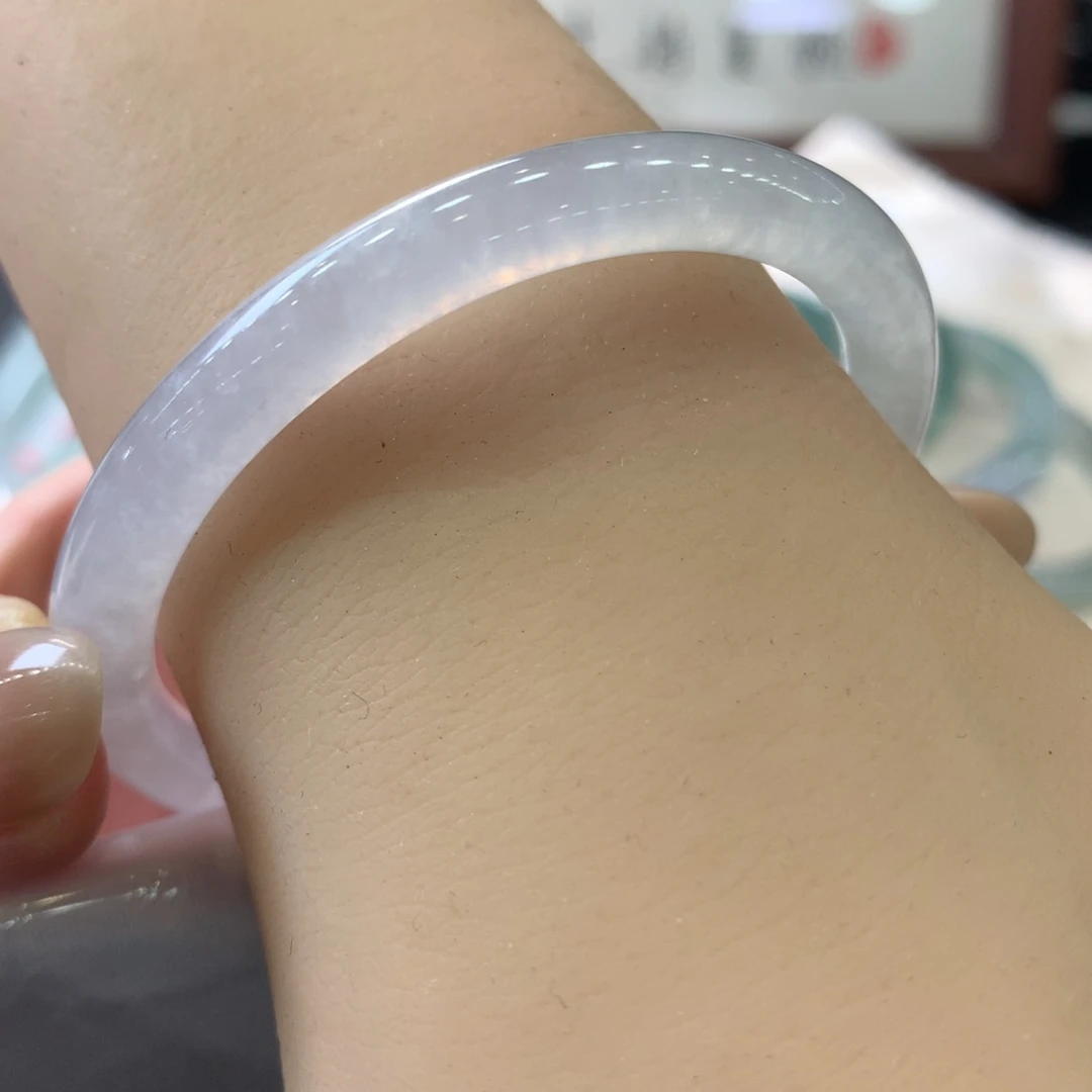 翡翠未镶嵌手镯天然Ａ货翡翠52贵妃小冰条