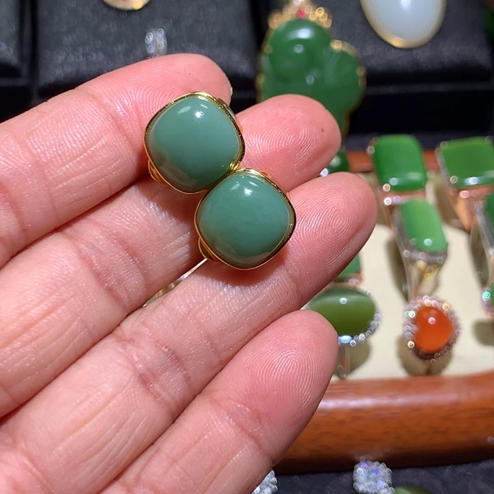 和田玉耳钉银S925镶嵌