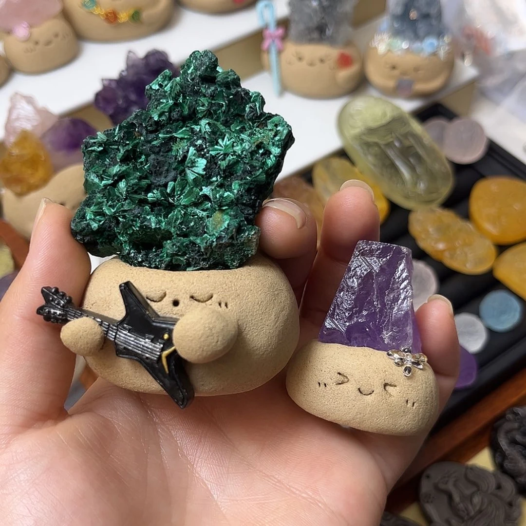 未镶嵌颈饰水晶今****.摆件