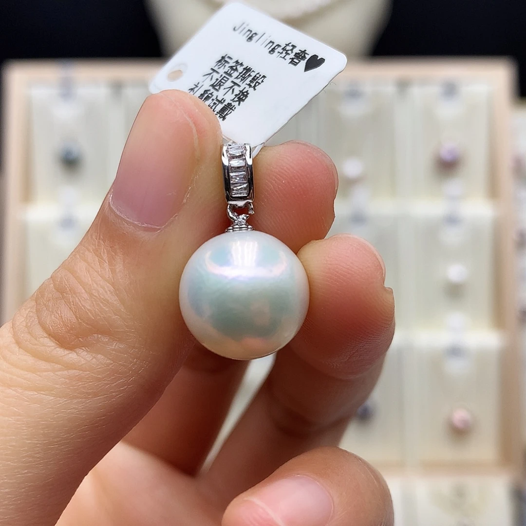 合金淡水珍珠颈饰