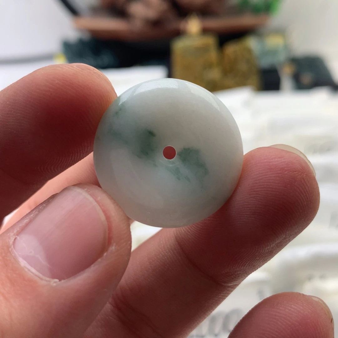 颈饰未镶嵌翡翠扣子