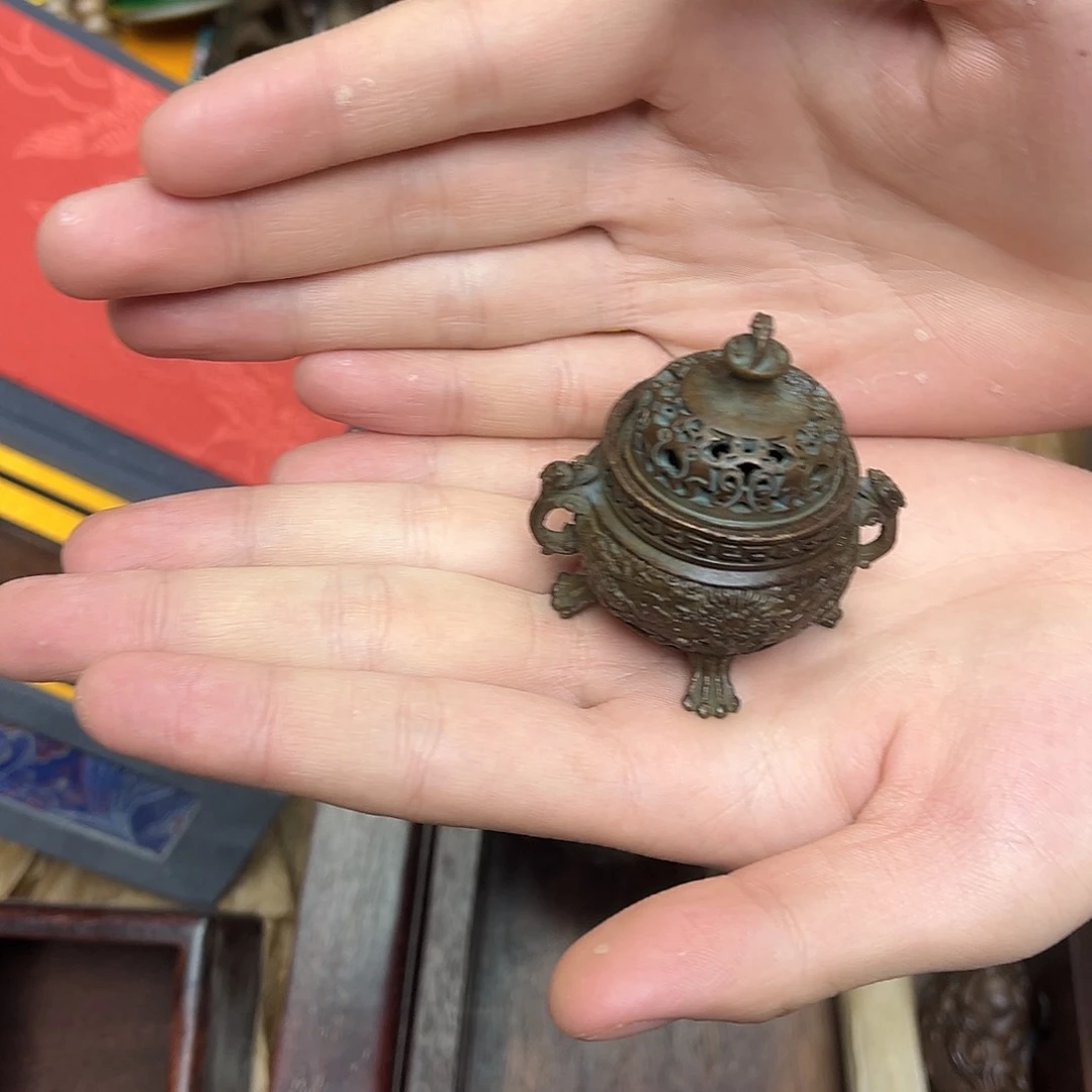 大叶紫檀（黑酸枝木类）