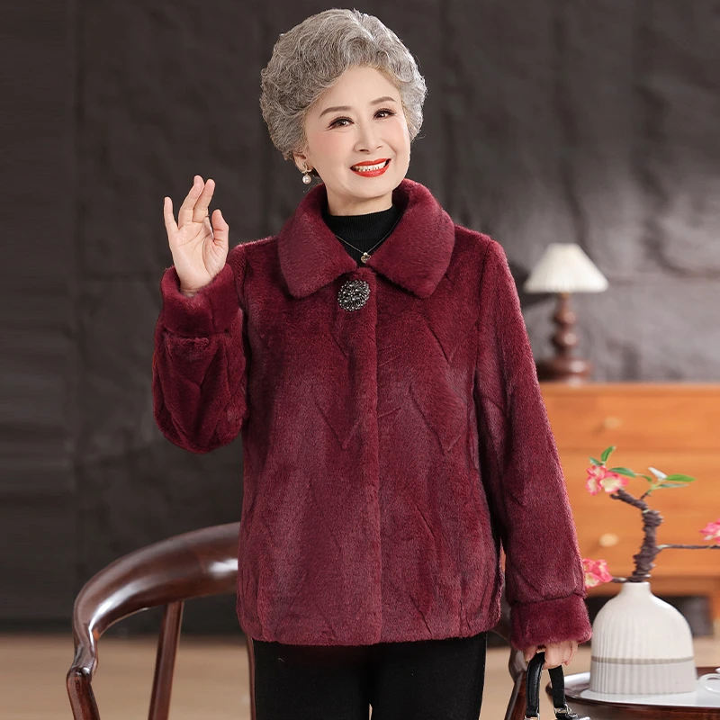 中老年女装妈妈装仿水貂绒翻领外套洋气奶奶装皮毛一体短款上衣服