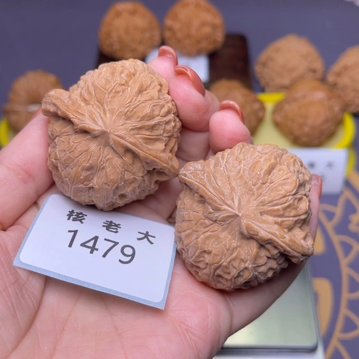 文玩核桃把件南瓜46边46肚35高 56克 1479