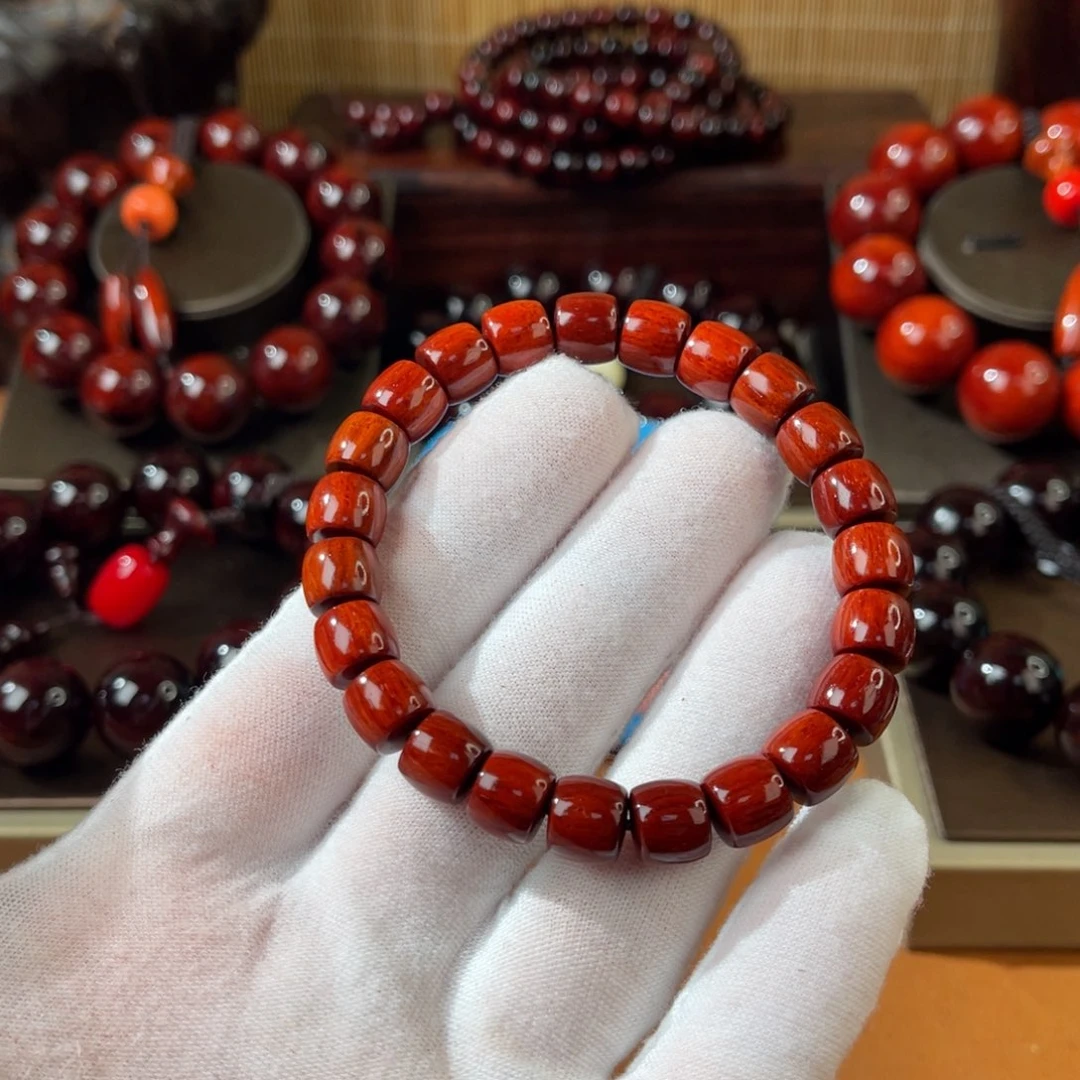 檀香紫檀（小叶紫檀）锦**创