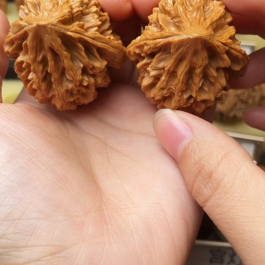 文玩核桃吊坠招财鼠43尺624