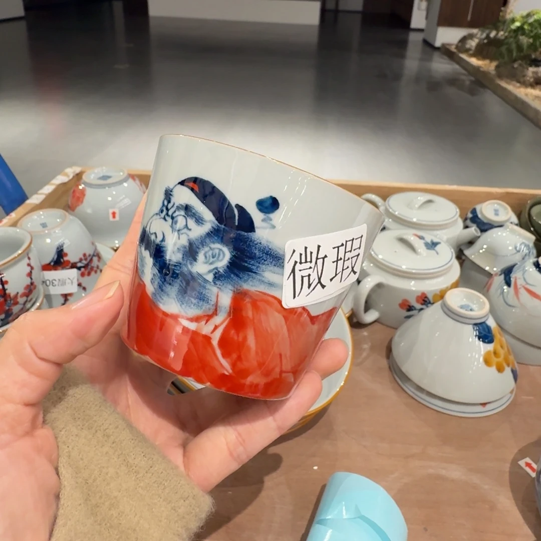 釉下手绘茶具微瑕