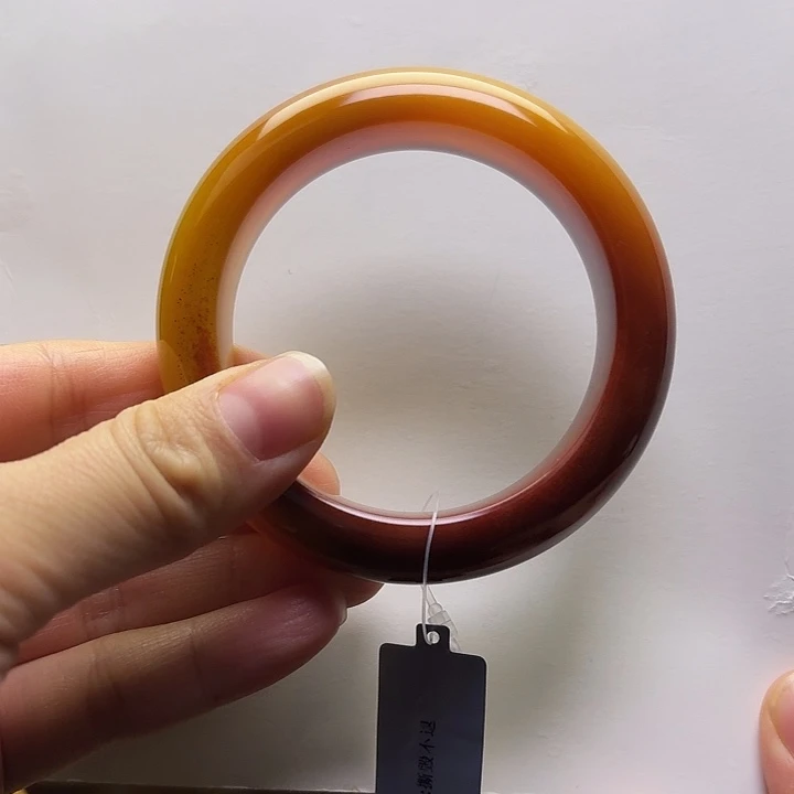 石英质玉（黄龙玉）未镶嵌手镯