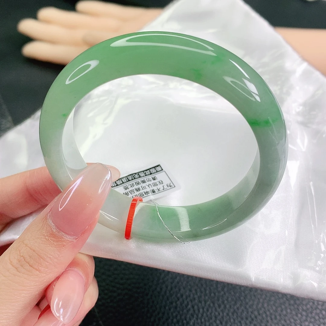 未镶嵌手镯翡翠54圈