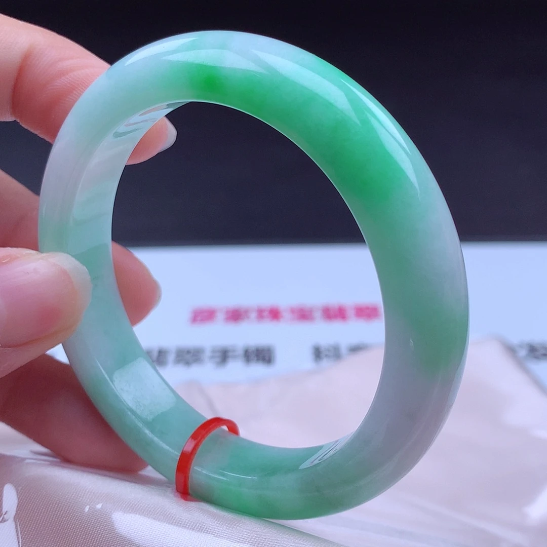 翡翠未镶嵌手镯手镯002062