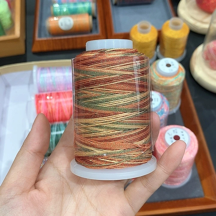 关***晓腈纶星空段染时和岁稔6股、9股各一卷