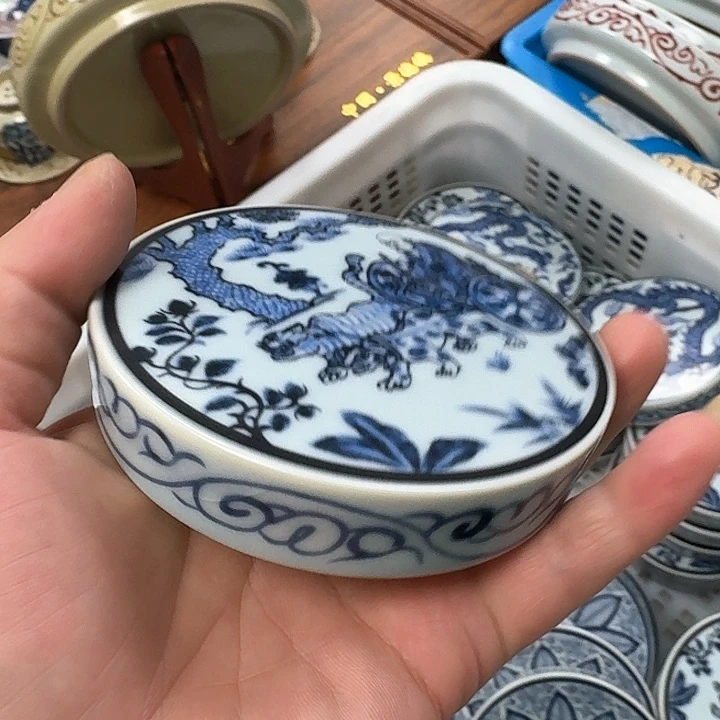 瓷片青花智圣出山盖置