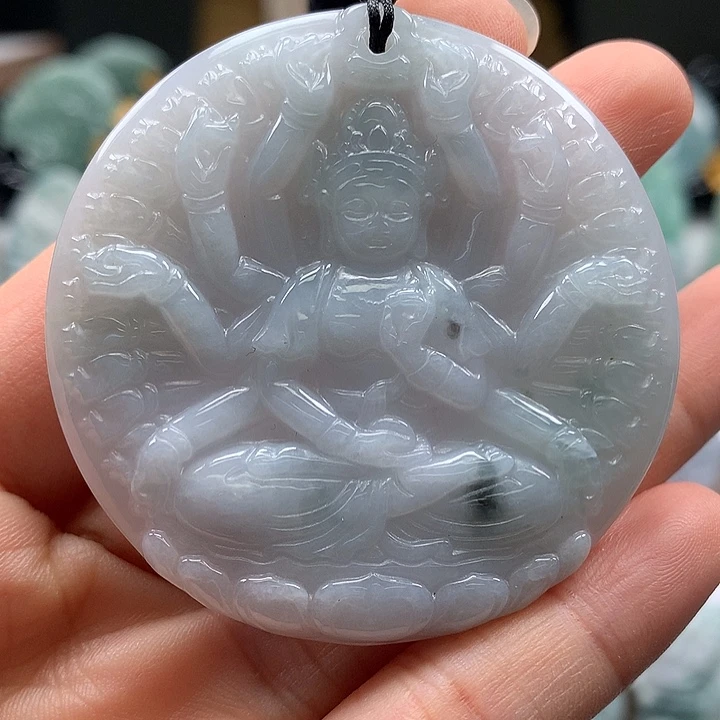 翡翠未镶嵌颈饰千手观音福利