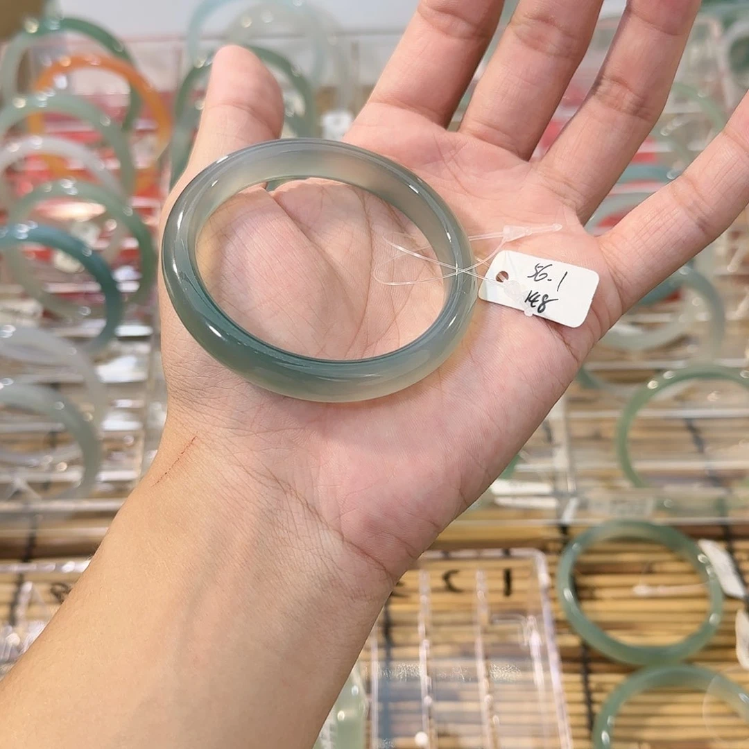 玛瑙/玉髓手镯未镶嵌圈口56.1确认再拍