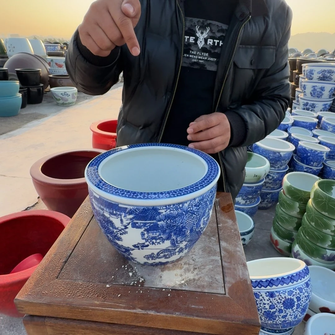 瓷片直径22，高15。。。