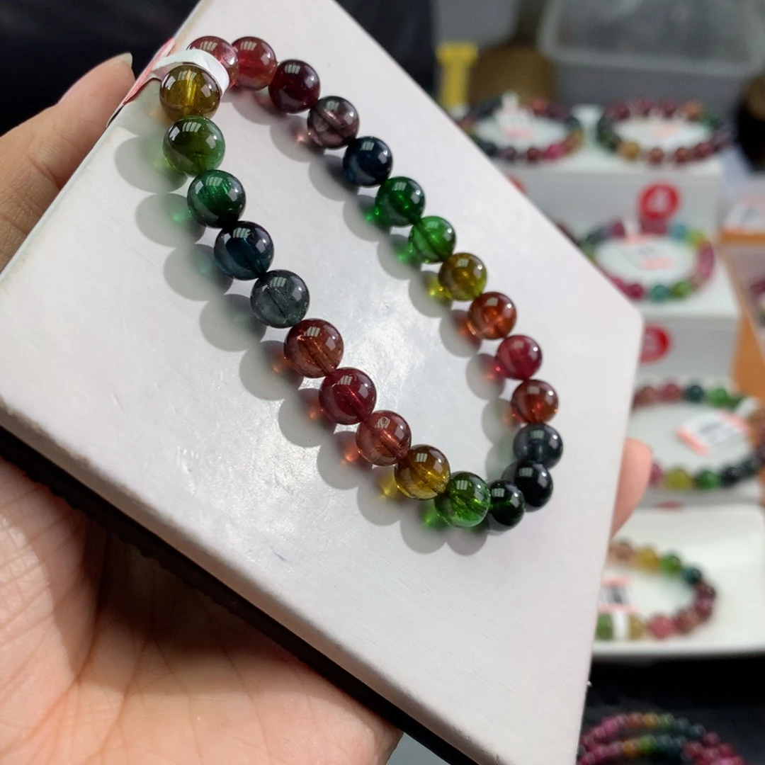 未镶嵌手链碧玺      7.8mm。