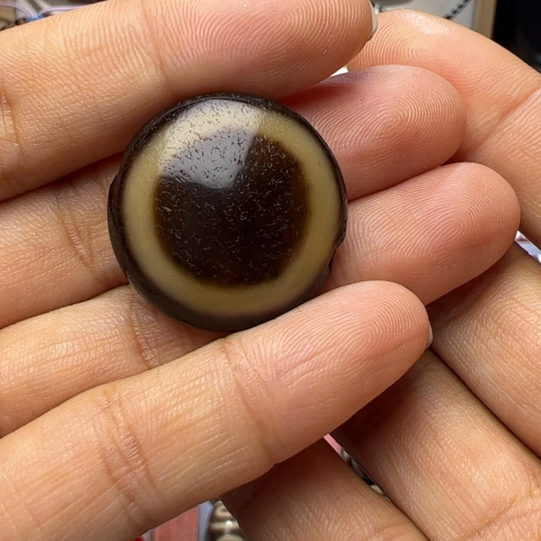 轻***颜未镶嵌颈饰玛瑙/玉髓（覆膜）