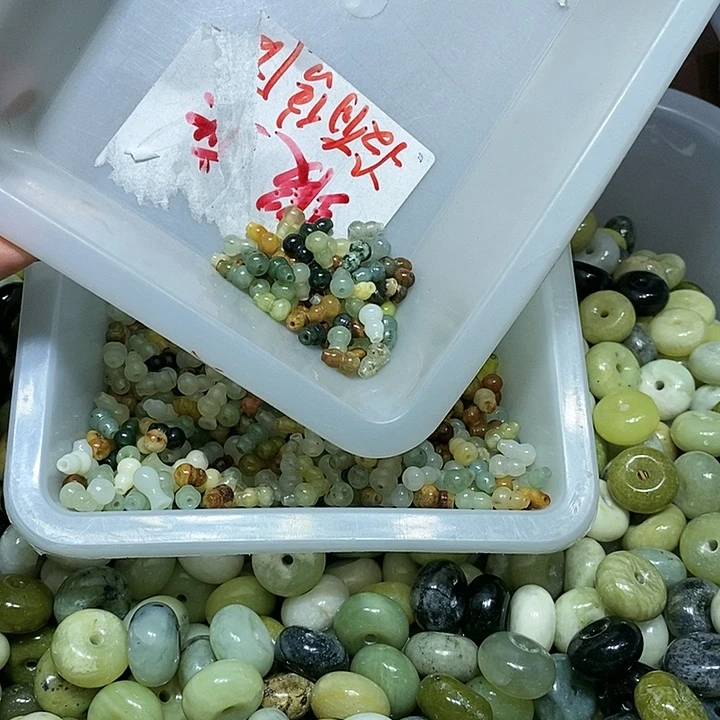 未镶嵌蛇纹石玉车挂288